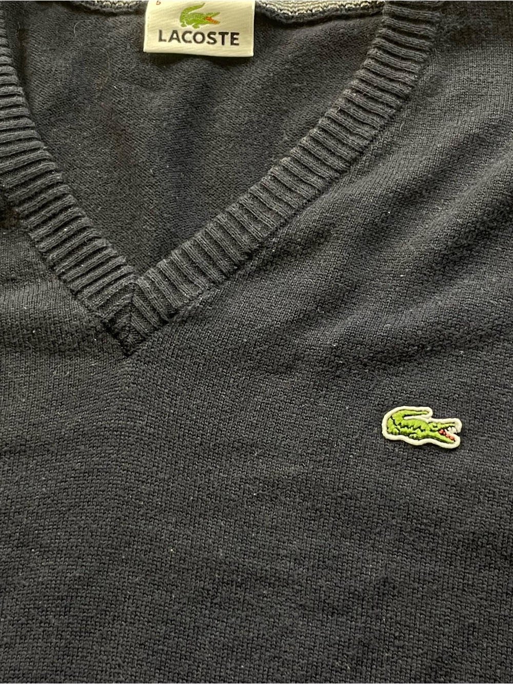 Lacoste Men's Navy V-Neck Sweater with Green Crocodile Logo - Picture 3 of 6